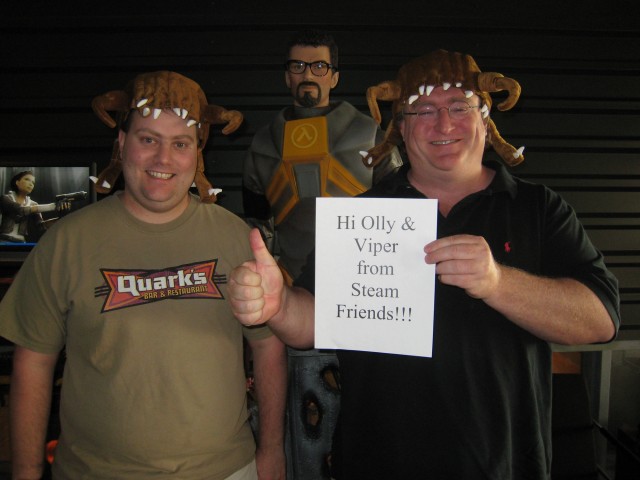 Valve-Chef Gabe Newell und Steam-Entwickler Alfred Reynolds gren Streamfriends.com