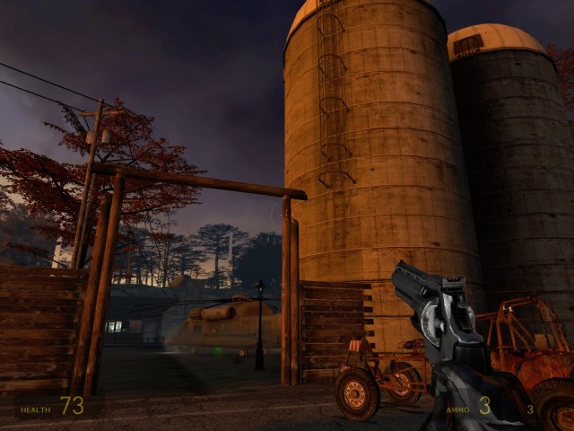 Silo und Militrhubschrauber