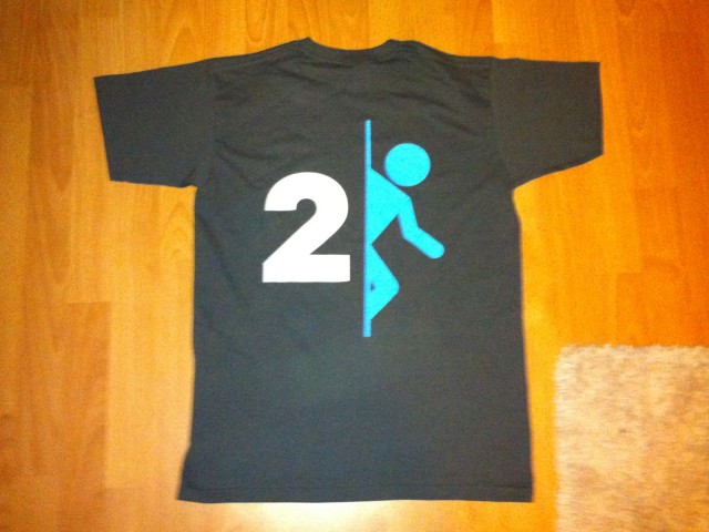 Portal 2 T-Shirt Rckseite
