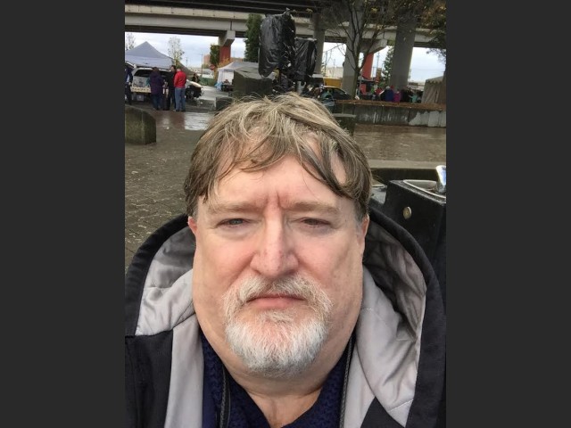 Gabe Newell Selfie
