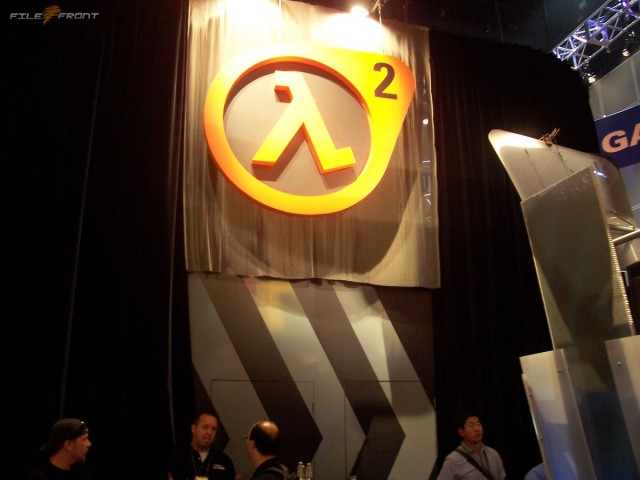 HL2 Stand