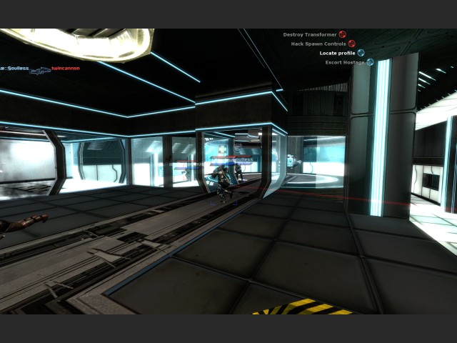 Das Gameplay der Map "Cybernetic"