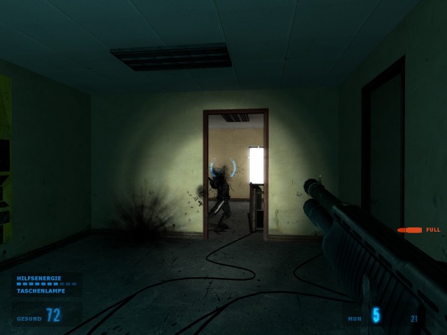 Der Gegner geht zu Boden.