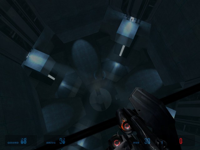 Mit dem Fahrstuhl geht es nach unten.